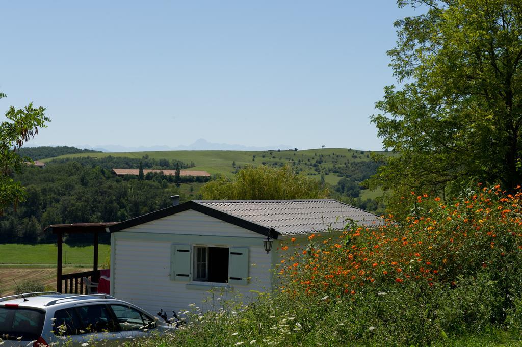 Le Bourdieu Durfort (Ariege) Bagian luar foto