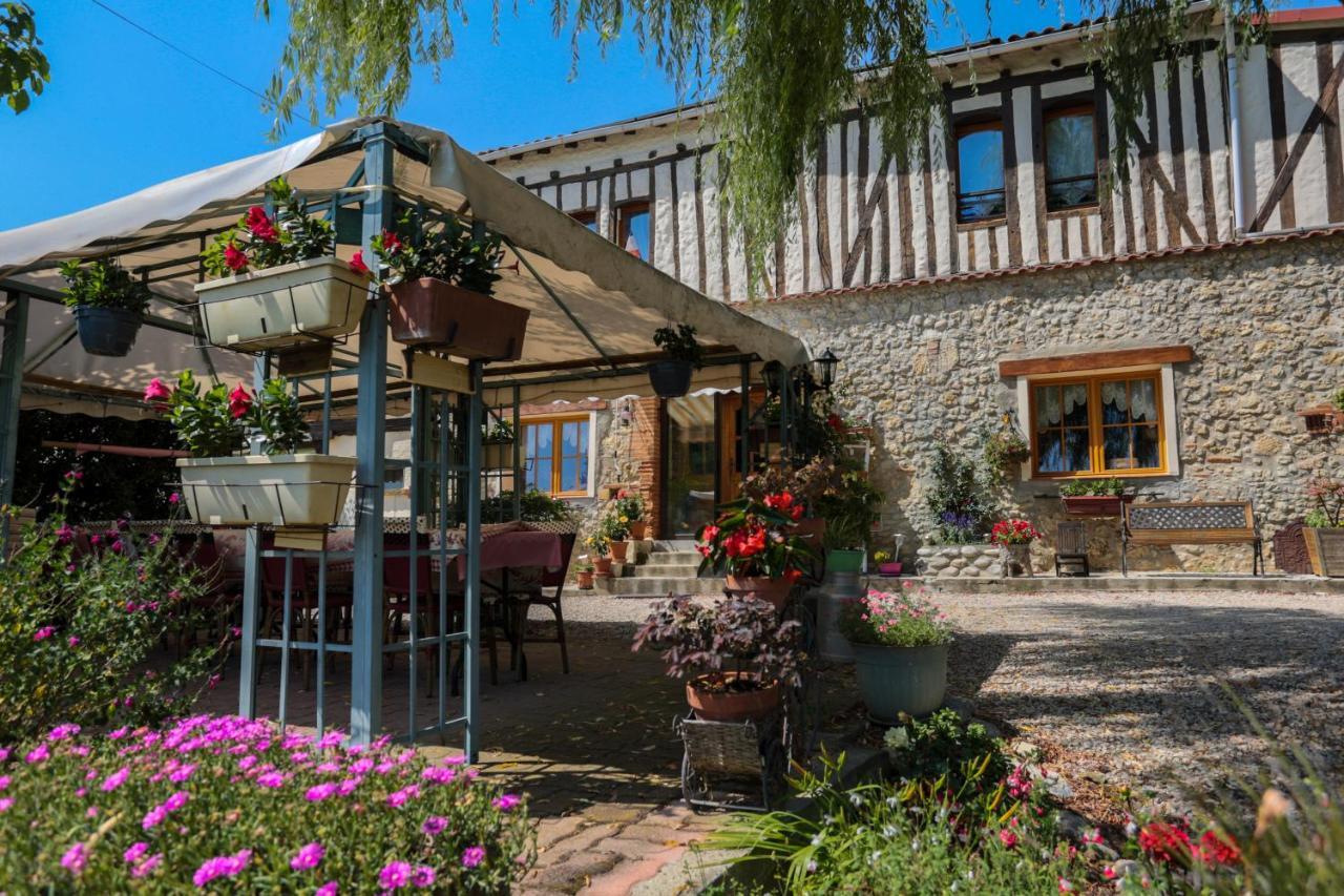 Le Bourdieu Durfort (Ariege) Bagian luar foto